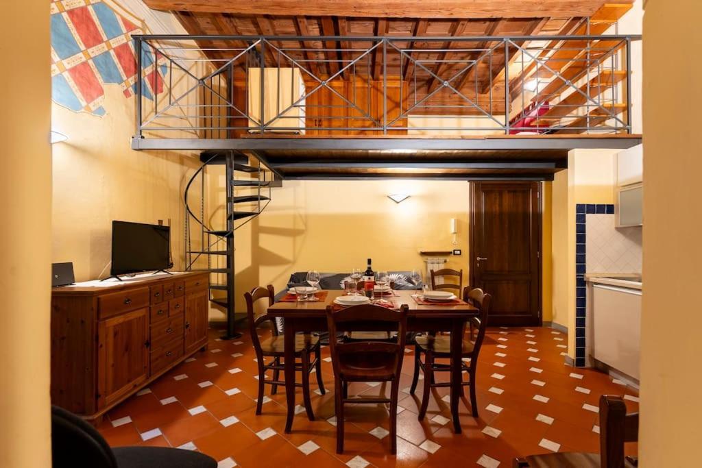 Keys Of Italy - Serragli 55 - Stile Rustico Rinascimentale In Oltrarno Firenze Esterno foto